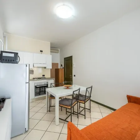 Mare Apartment *