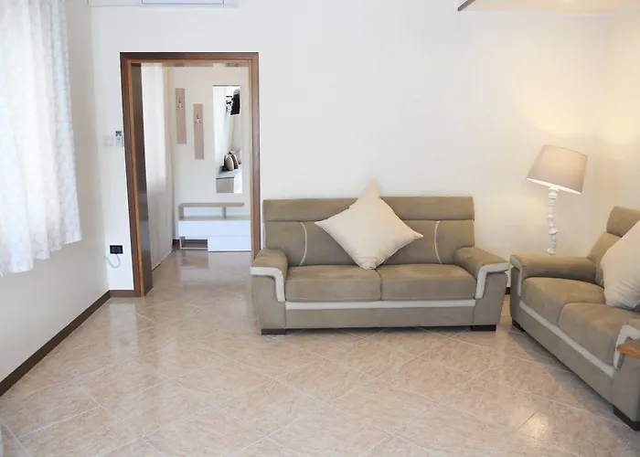 アパート Mare カオルレ